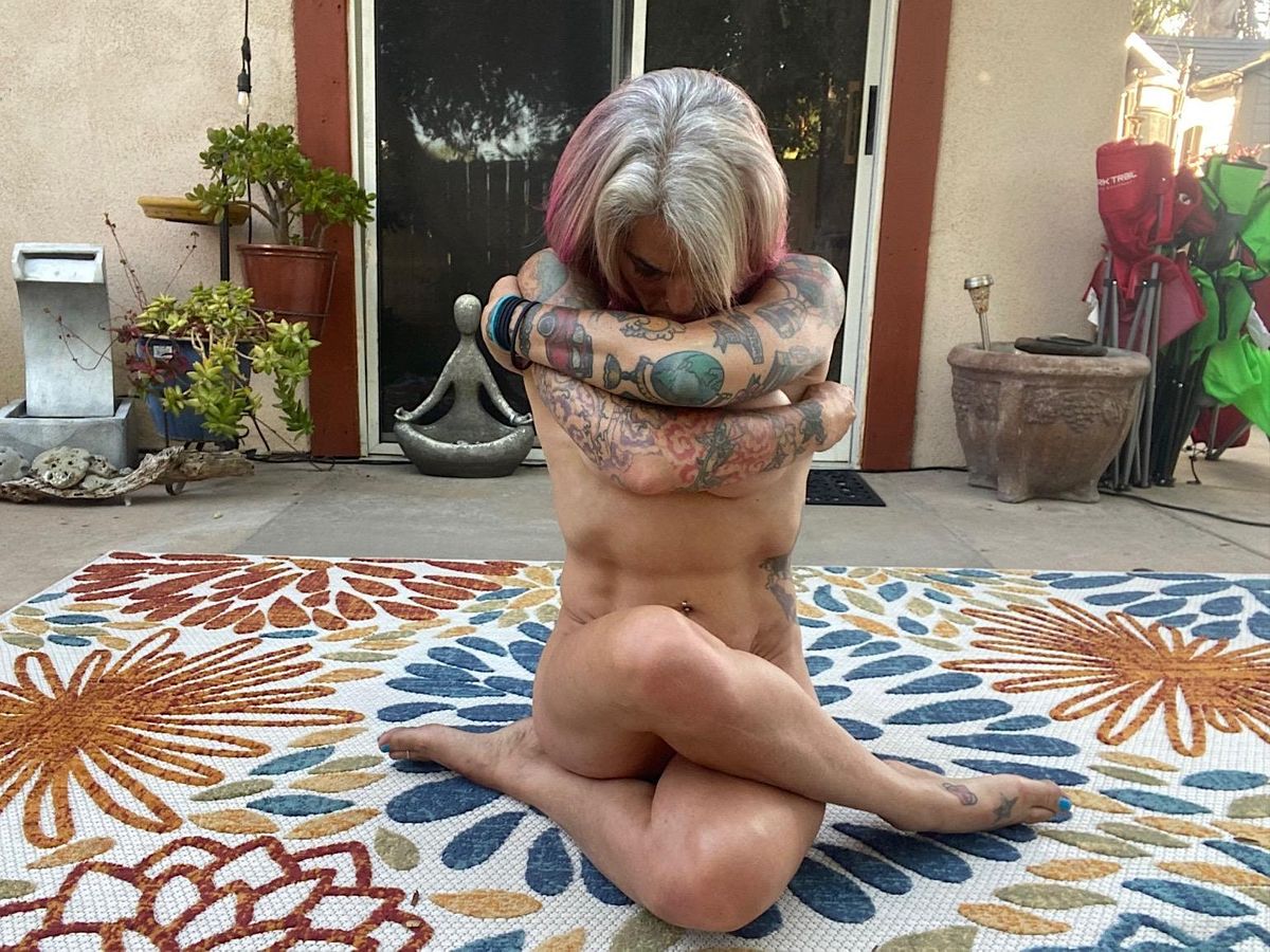 Naked Yoga- Chakra\/Yin\/Nidra 18+