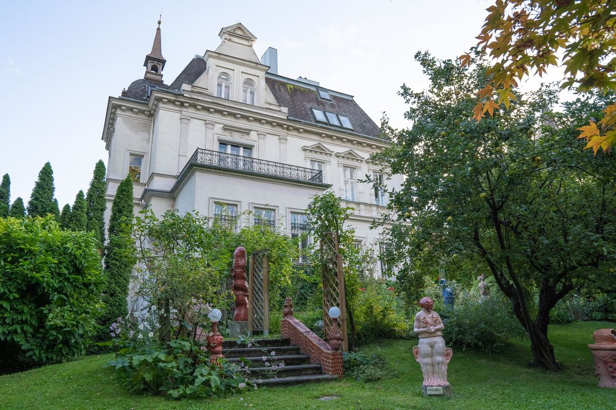 F\u00fchrung durch ARIK BRAUER KUNSTSAMMLUNG und Skulpturengarten