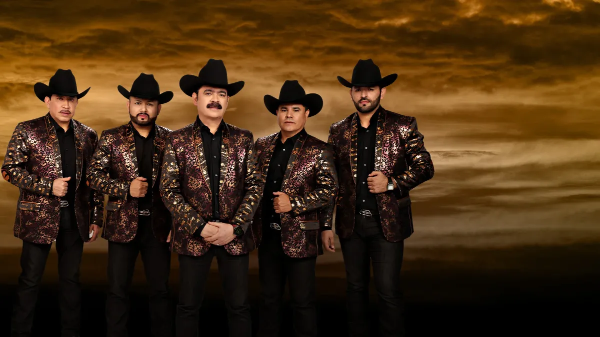 Los Tucanes De Tijuana, Edgardo Nu\u00f1ez in San Jose