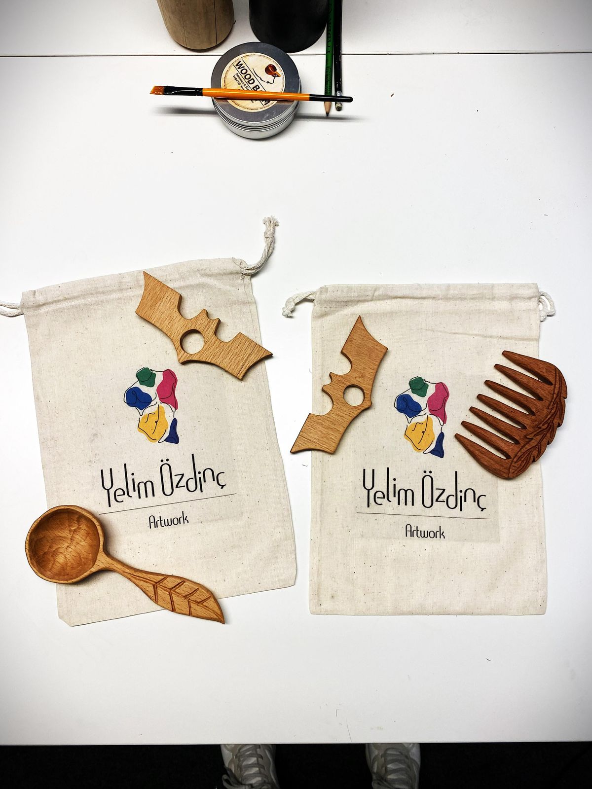 Make a Wood Spoon / Comb as a Christmas Gift! No Experience Needed ...