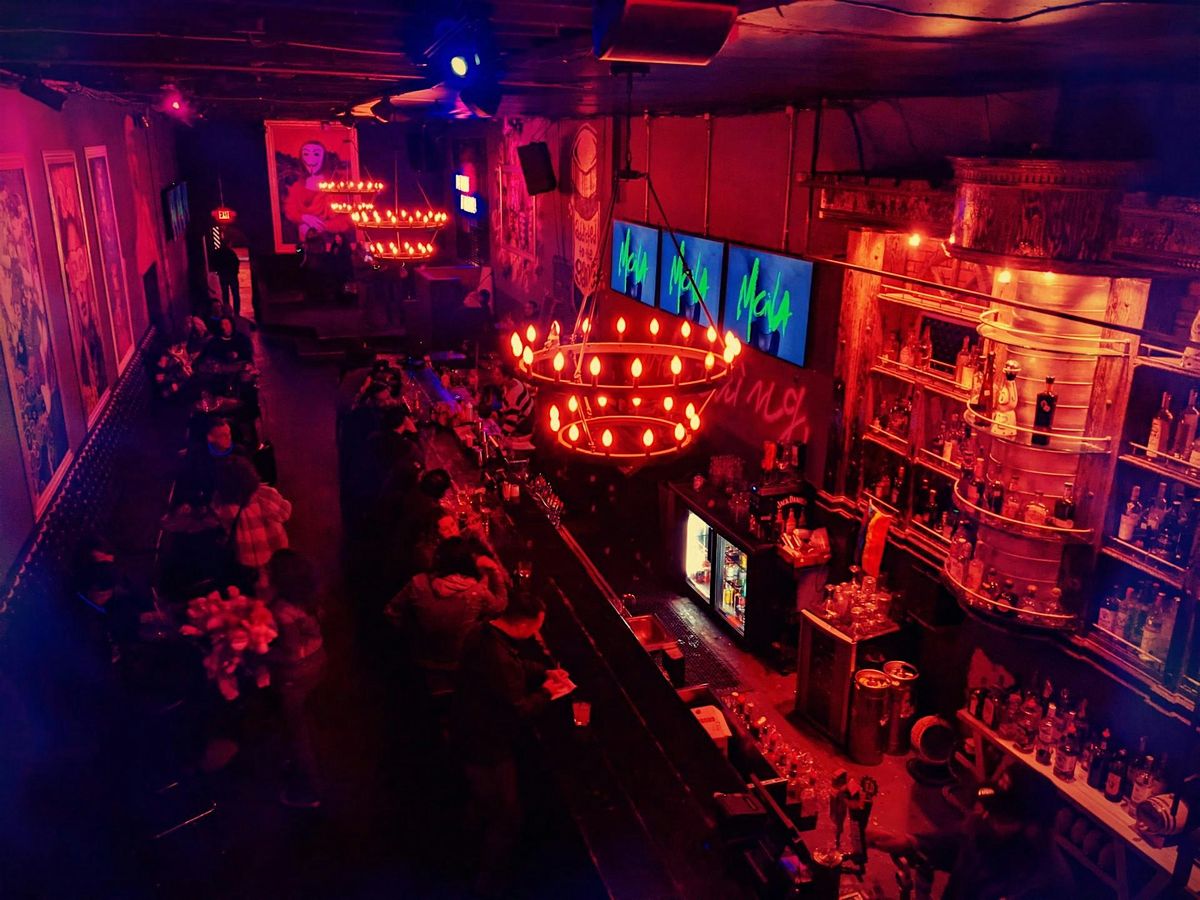 Haunted Spirits Downtown Bar Crawl