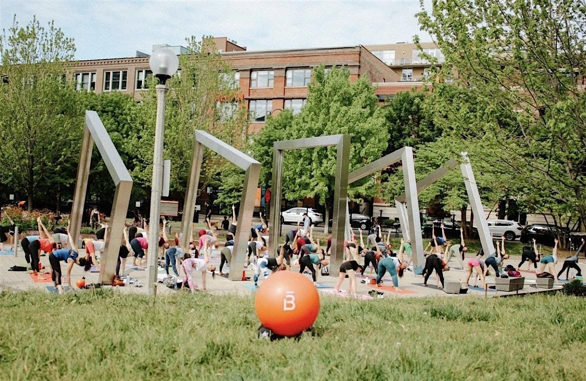 Barre3 in the Park