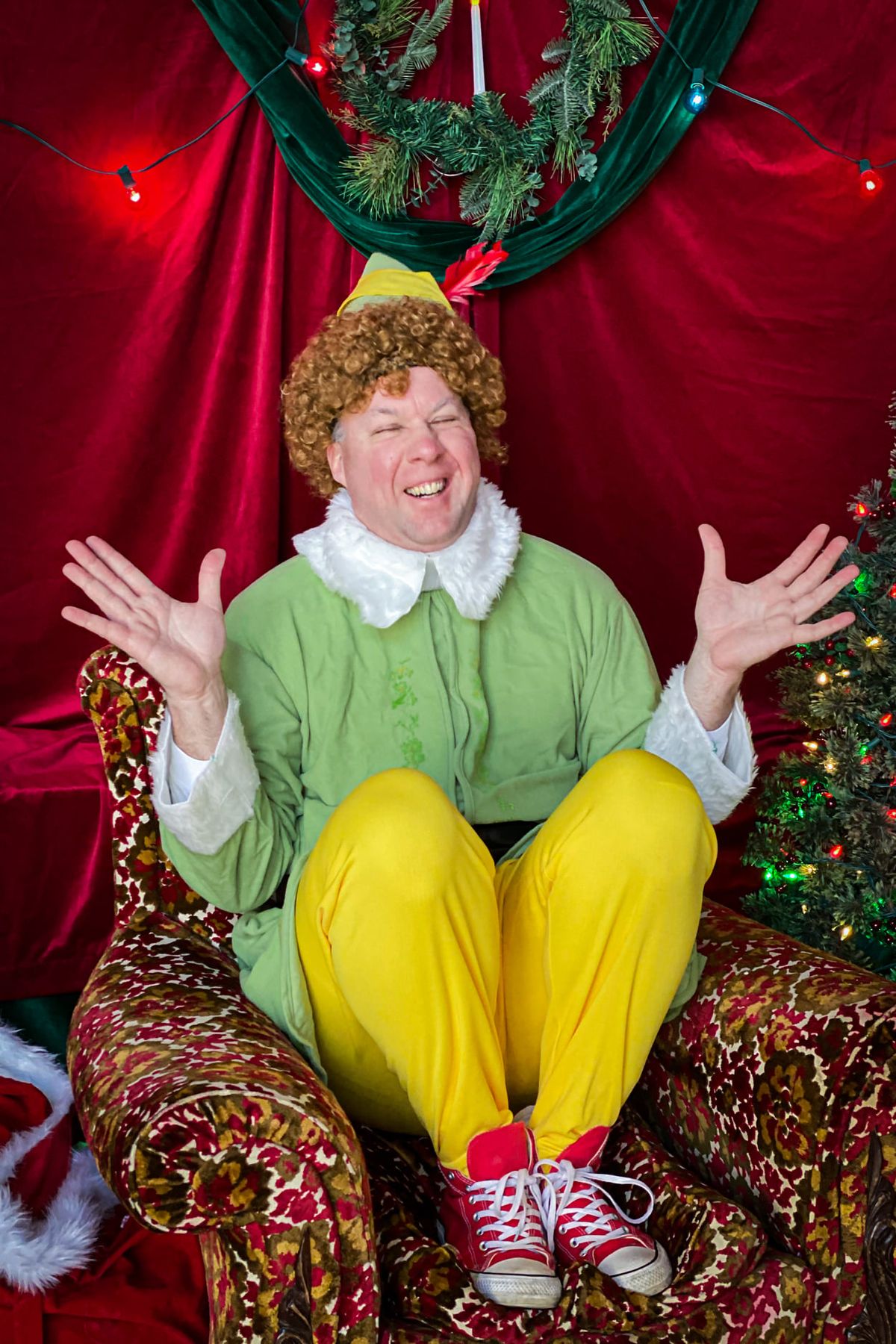 Buddy the Elf @ Can Can Wonderland