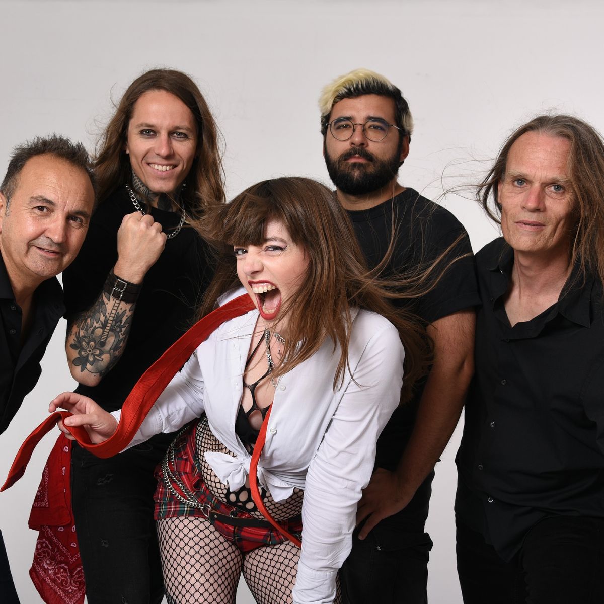 CONCERT au Noktamb\u00fcl : THE POWER AC\/DC TRIBUTE - Une chanteuse d'enfer