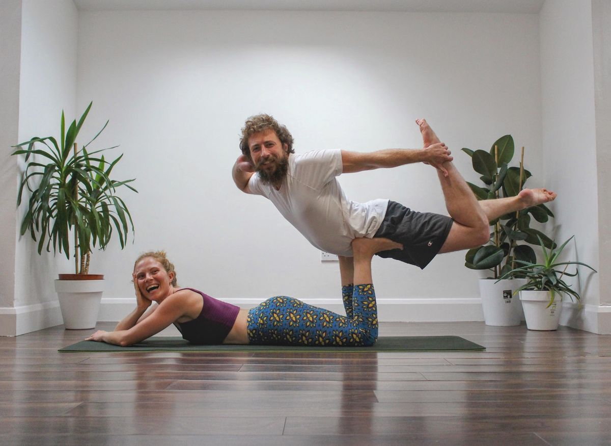 AcroYoga Class for Improvers!