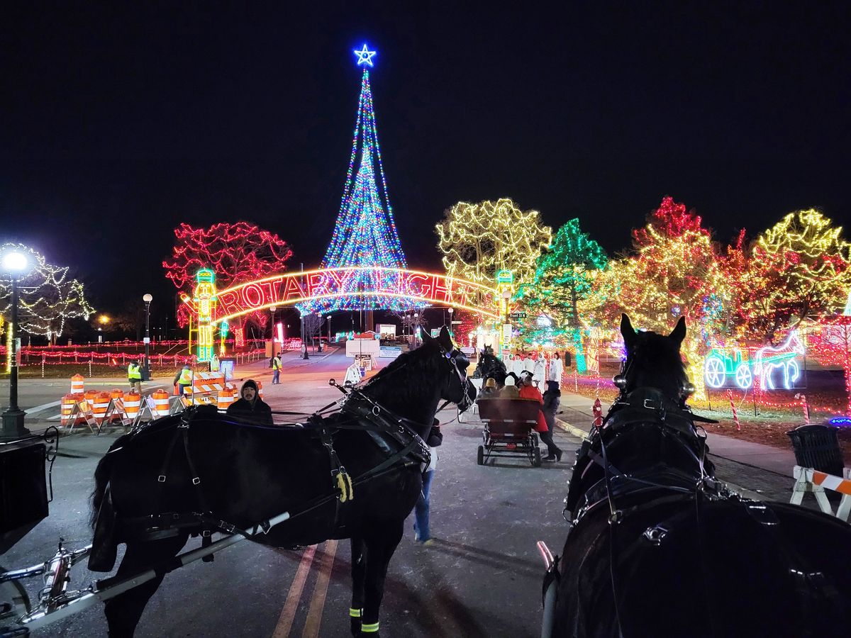 Carriage Rides - Rotary Lights 2024 - La Crosse, WI 