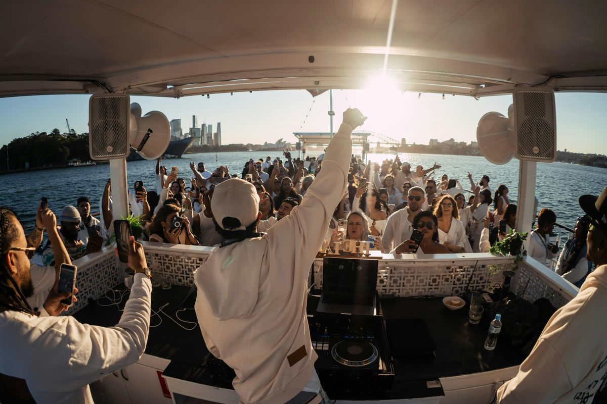 Glass Island - The Late Lunch - NEW YEARS DAY - Thu 01 Jan 2026