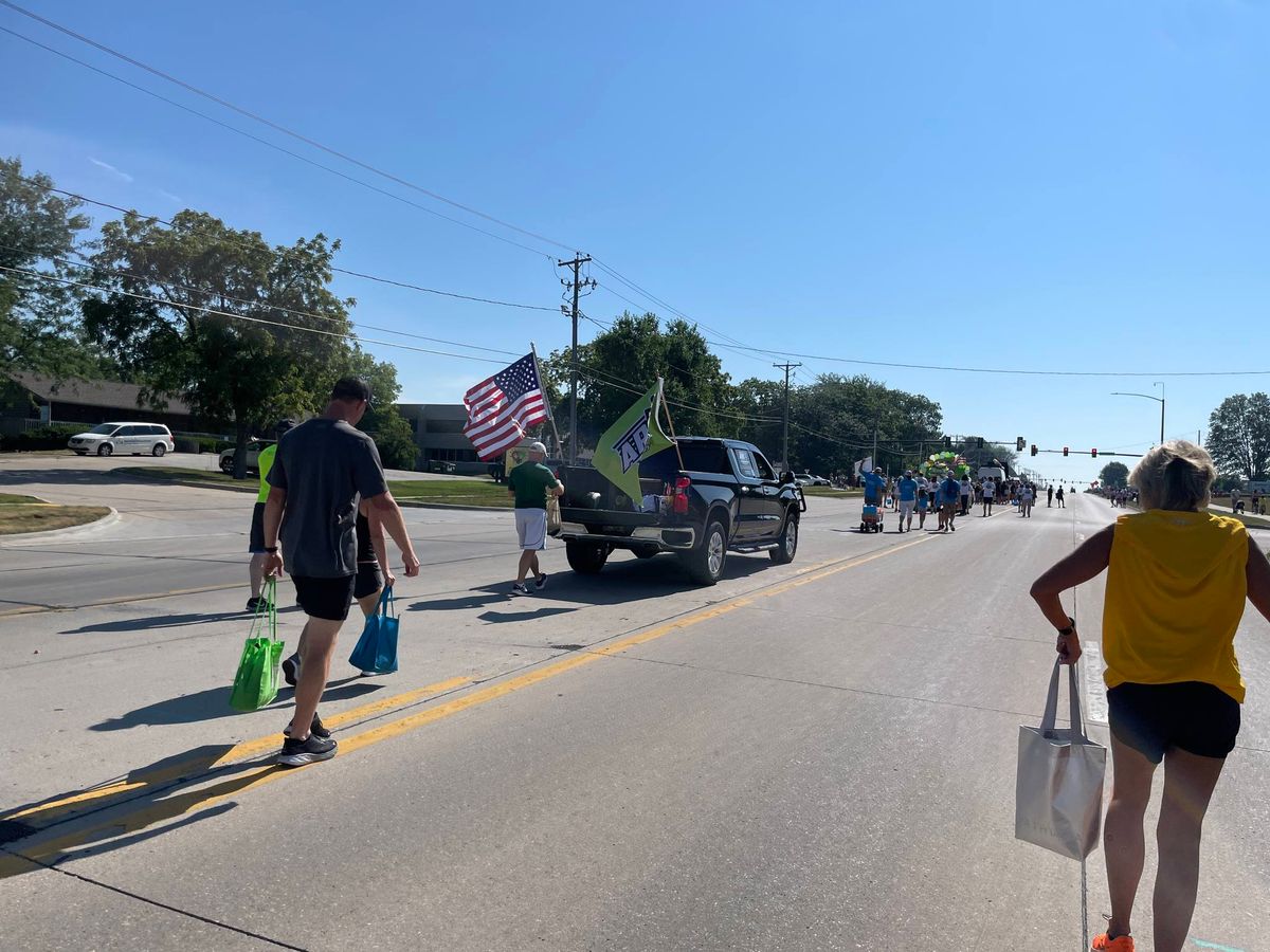 ARC Altoona 4th of July parade walk