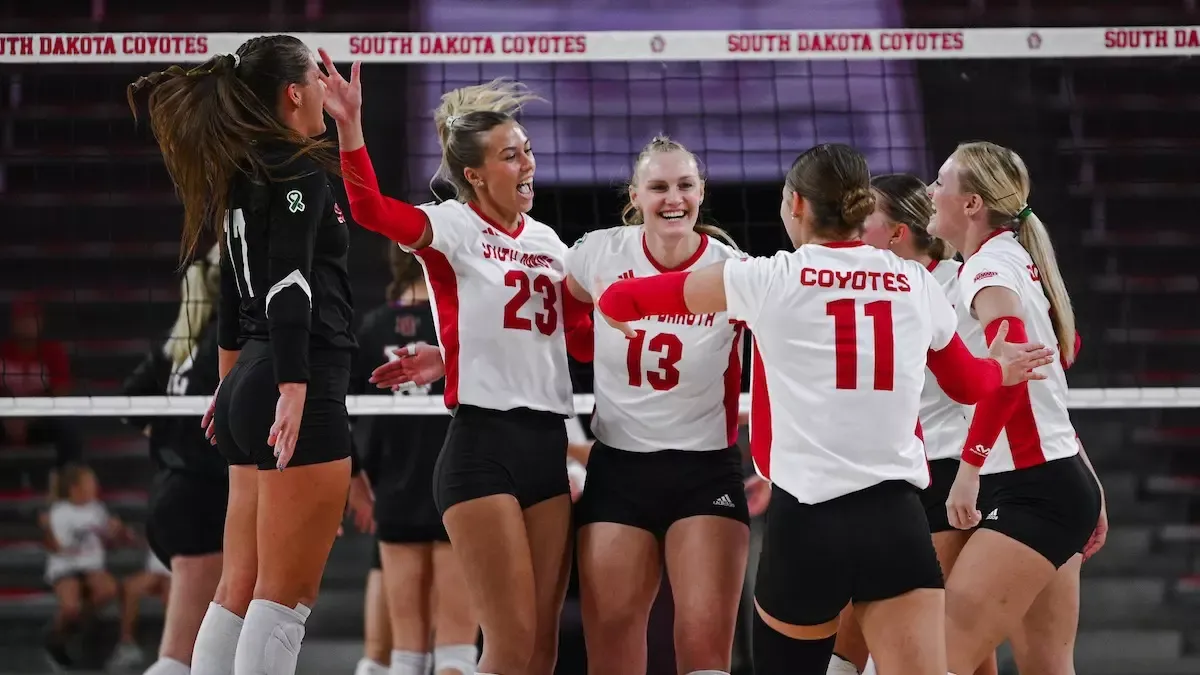 South Dakota Coyotes at Denver Pioneers Womens Volleyball