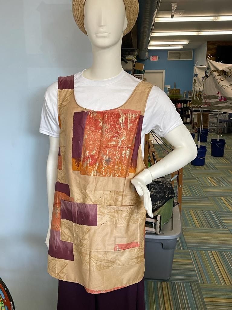 Make an Apron with Lucia Alber (IN PERSON)