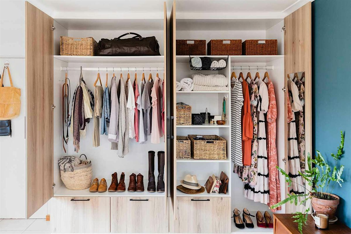 Decluttering to Move: Learn to Seamlessly Pack and Get Top Dollar