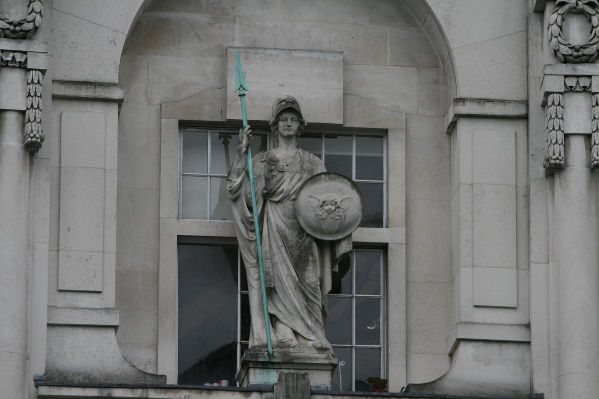 A Greek and Roman Mythology Walk around London