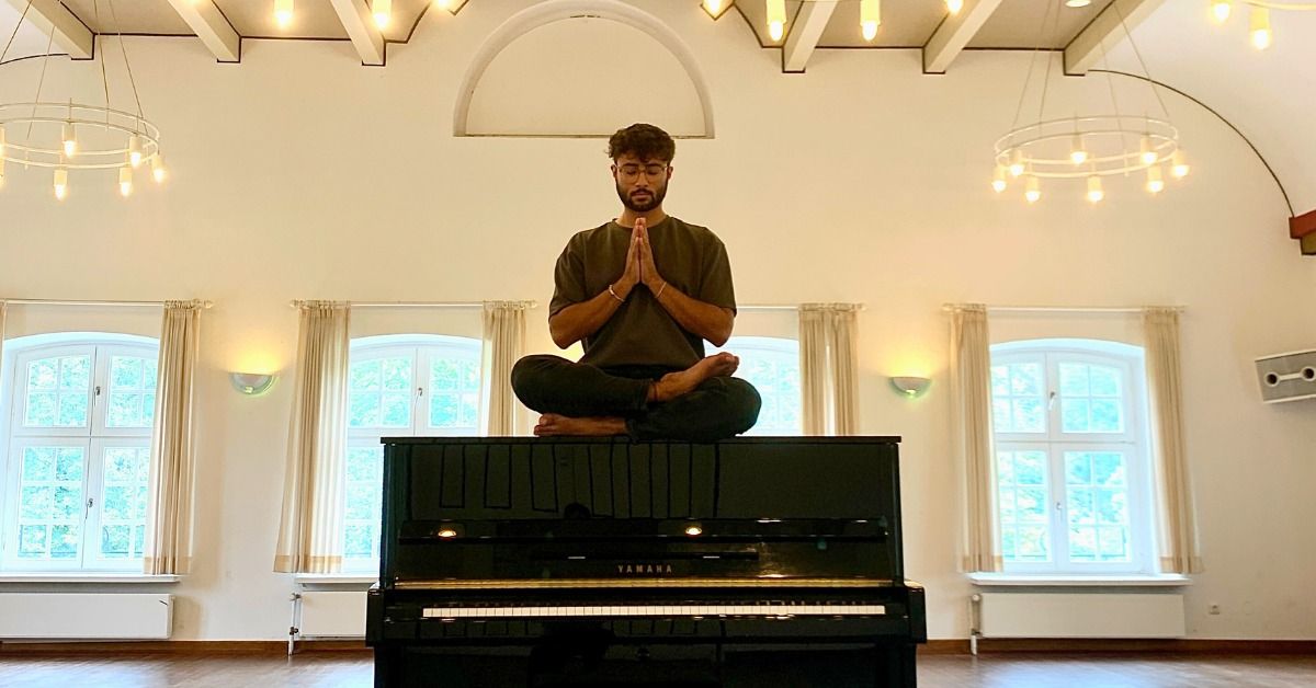 Piano & Yin Yoga mit Noah Frehmann