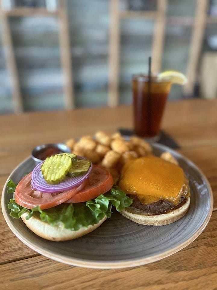 Canteen Lunch Cavalry Court and Canteen Bar & Grill, Cavalry Court