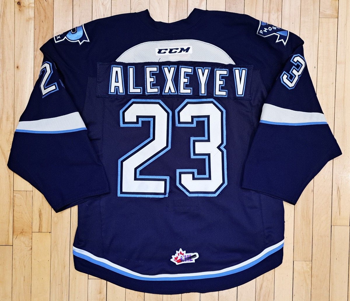 Rimouski Oceanic at Sherbrooke Phoenix at Palais des Sports Leopold Drolet