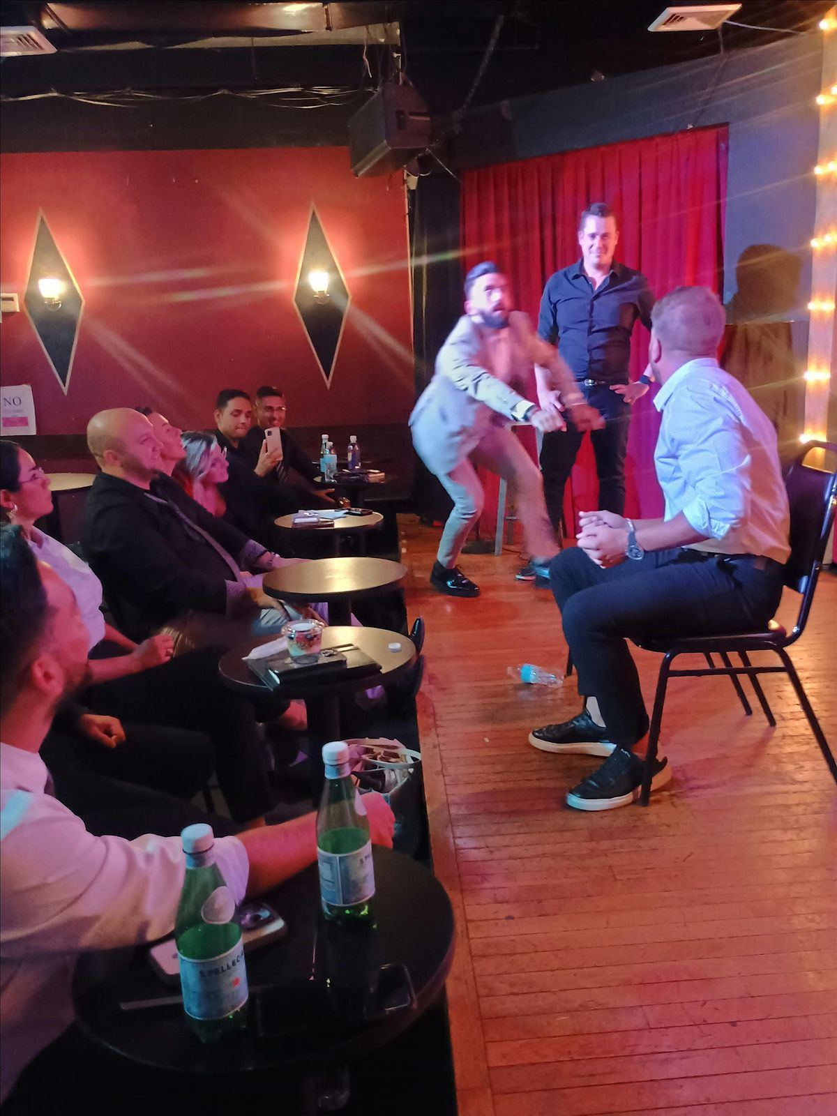 YES! AND... THE EXPERIENCE! Improv Comedy Class, Times Square NYC