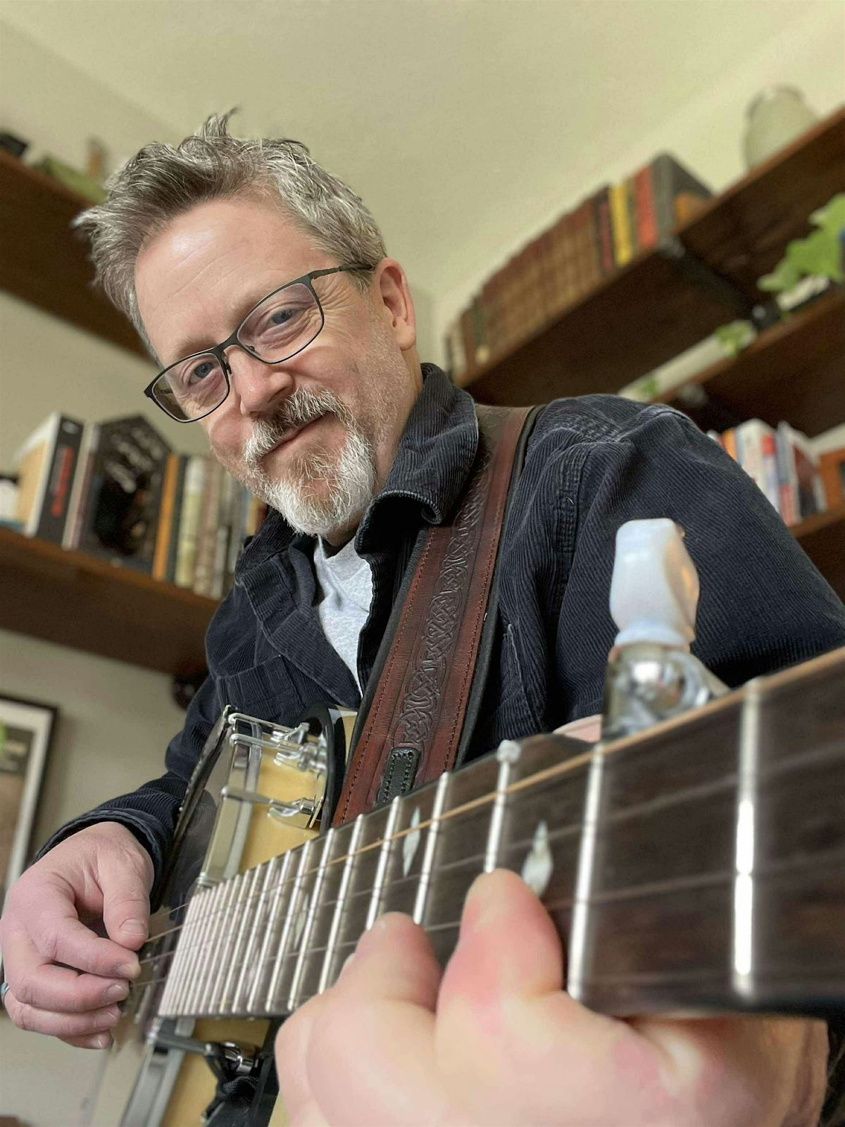 Live music: Gary Howell