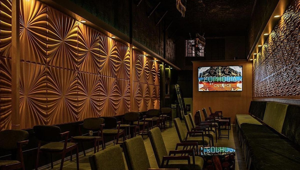 Hookah Hookah Hookah After Hours 2am6am, Euphoria Hookah Lounge By
