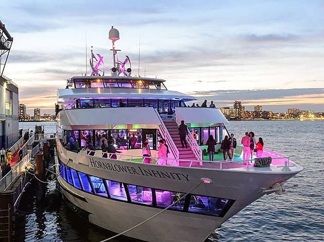 #1 NYC YACHT PARTY CRUISE PARTY | A New York City Boat Party Experience