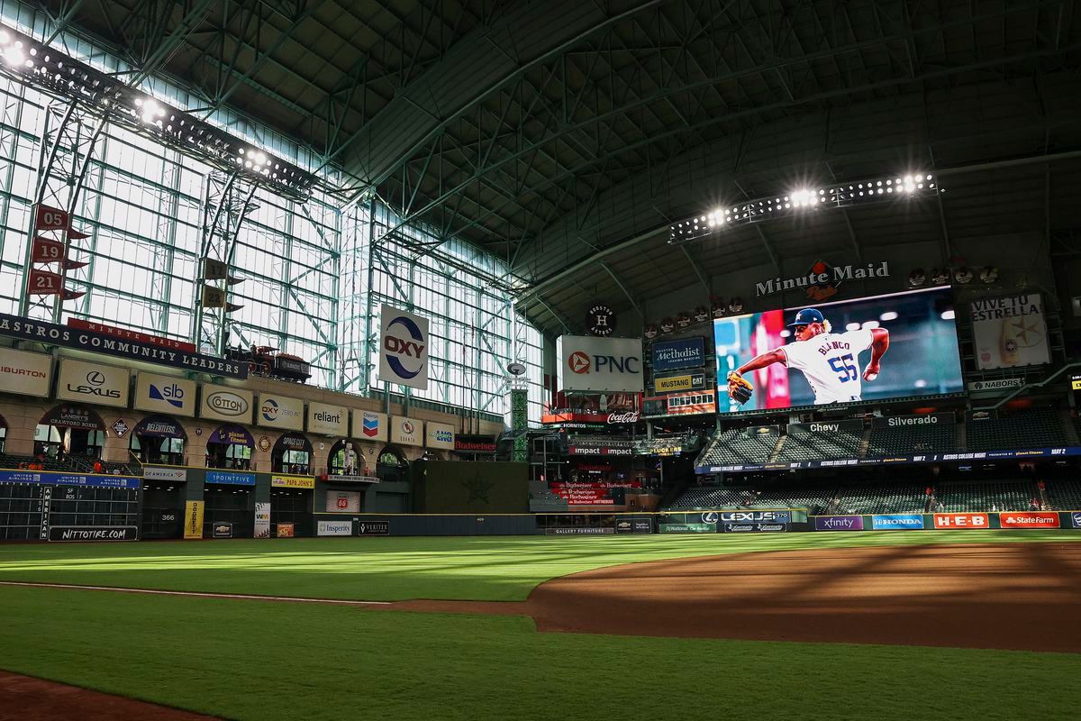 Parking Cleveland Guardians at Houston Astros