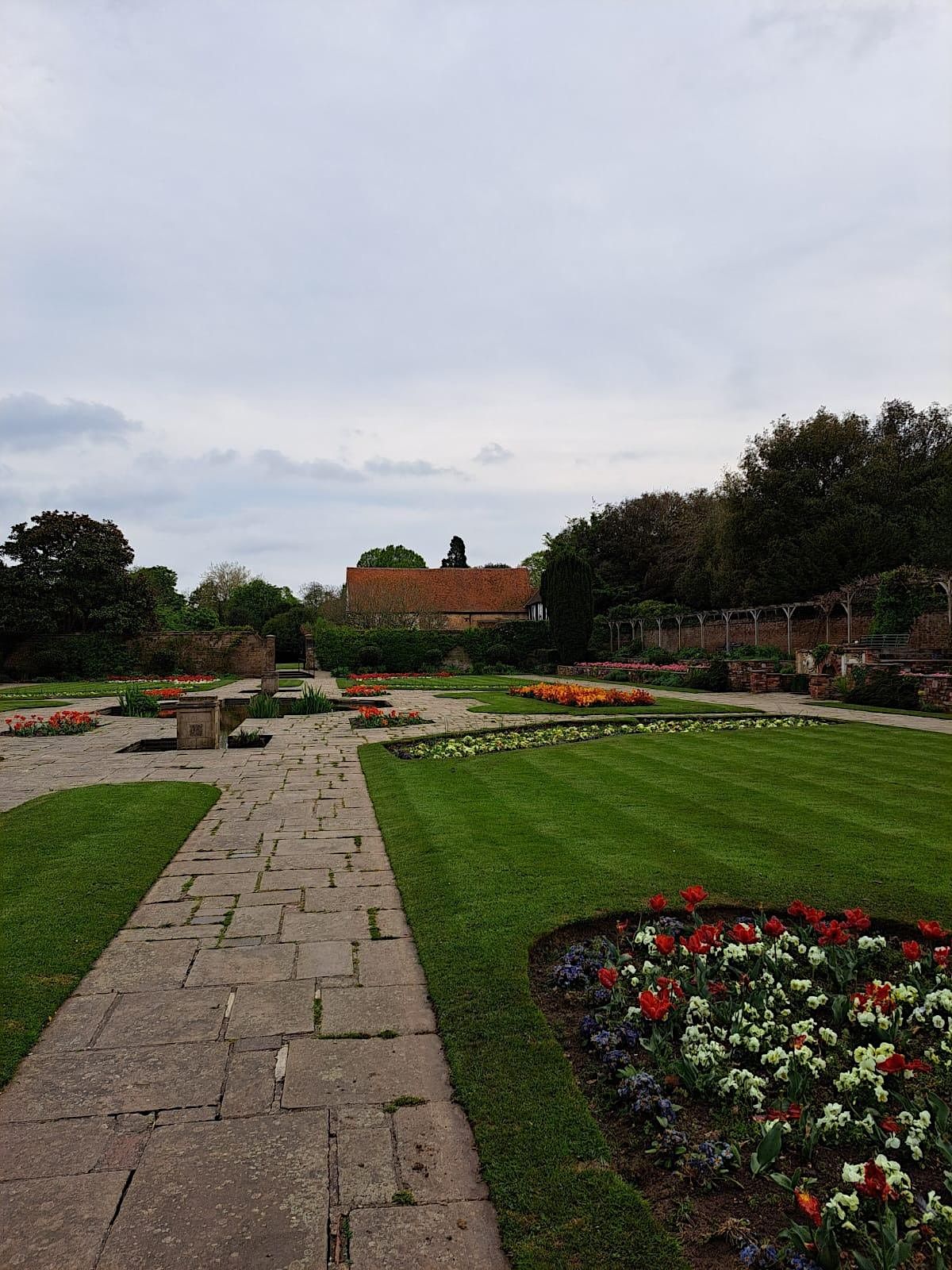 The Prittlewell Tour: St Mary's Church to the Prittlewell Priory