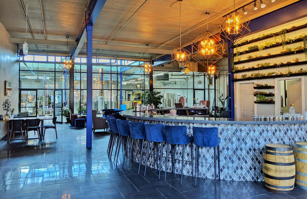 Toronto Dating Hub: June Singles Mixer for Professionals (Ages 25+)