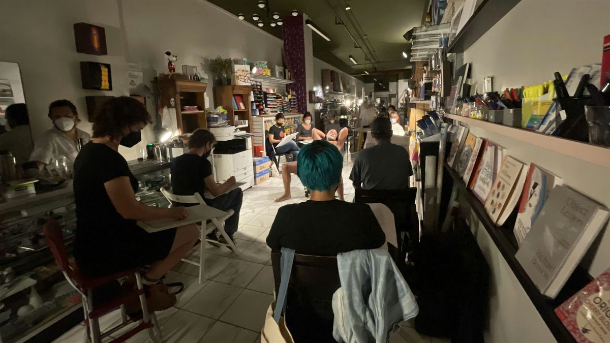 Figure Drawing in Jackson Heights, Queens (drink and draw)