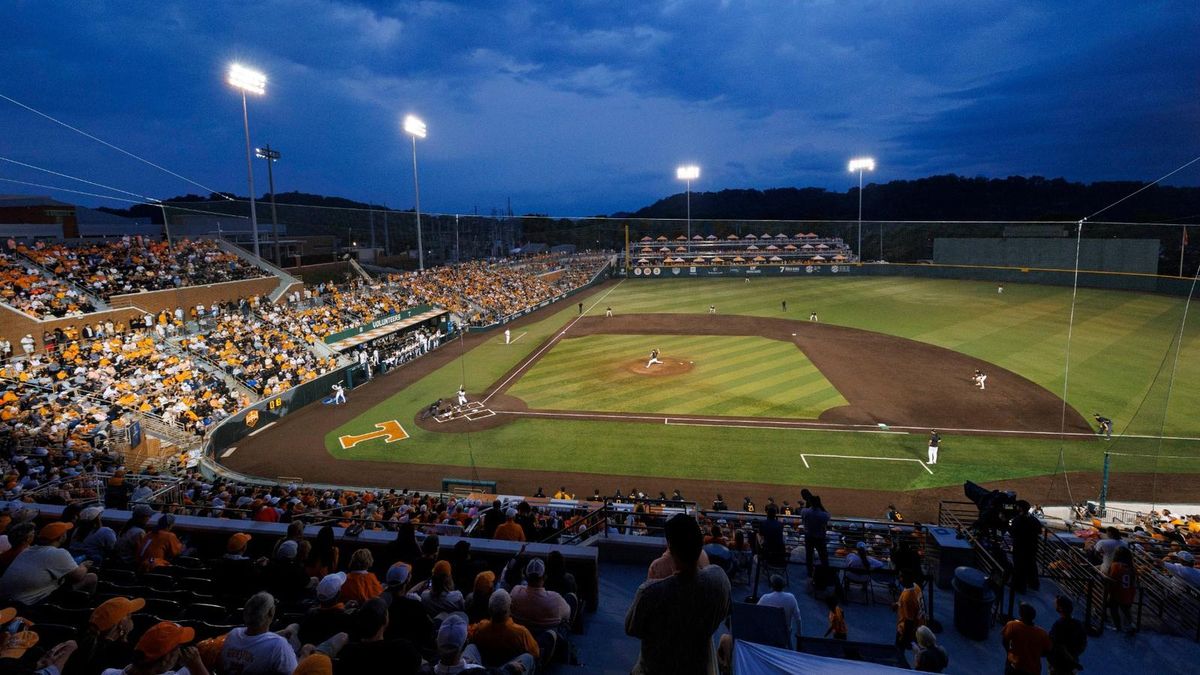 Parking Missouri Tigers at Tennessee Volunteers Baseball