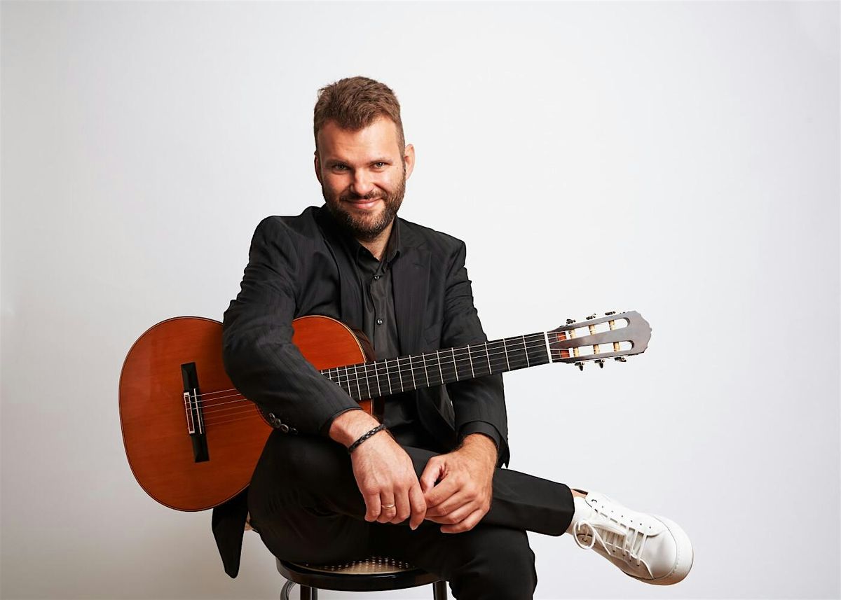 Lukasz Kuropaczewski, guitar