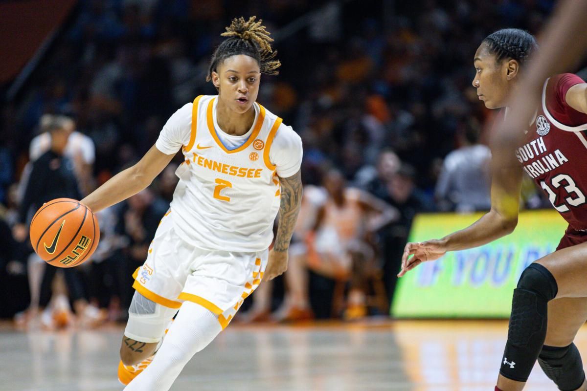 Parking Missouri Tigers at Tennessee Lady Volunteers Womens Basketball