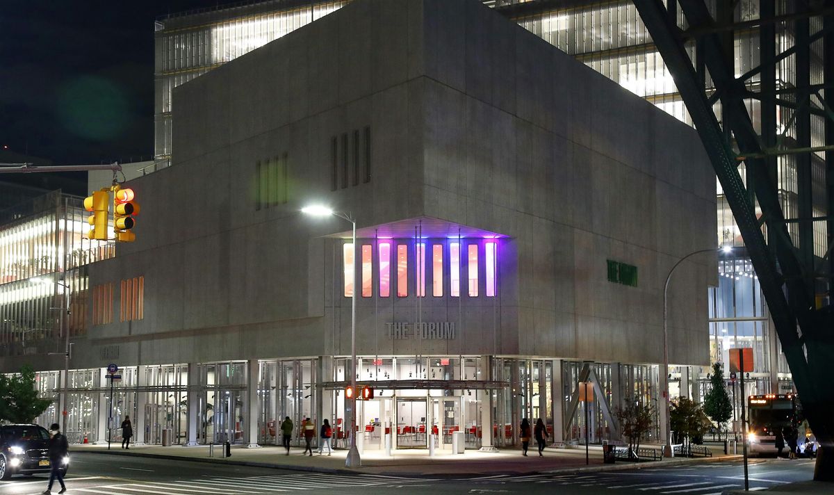 Holiday Caroling at The Forum