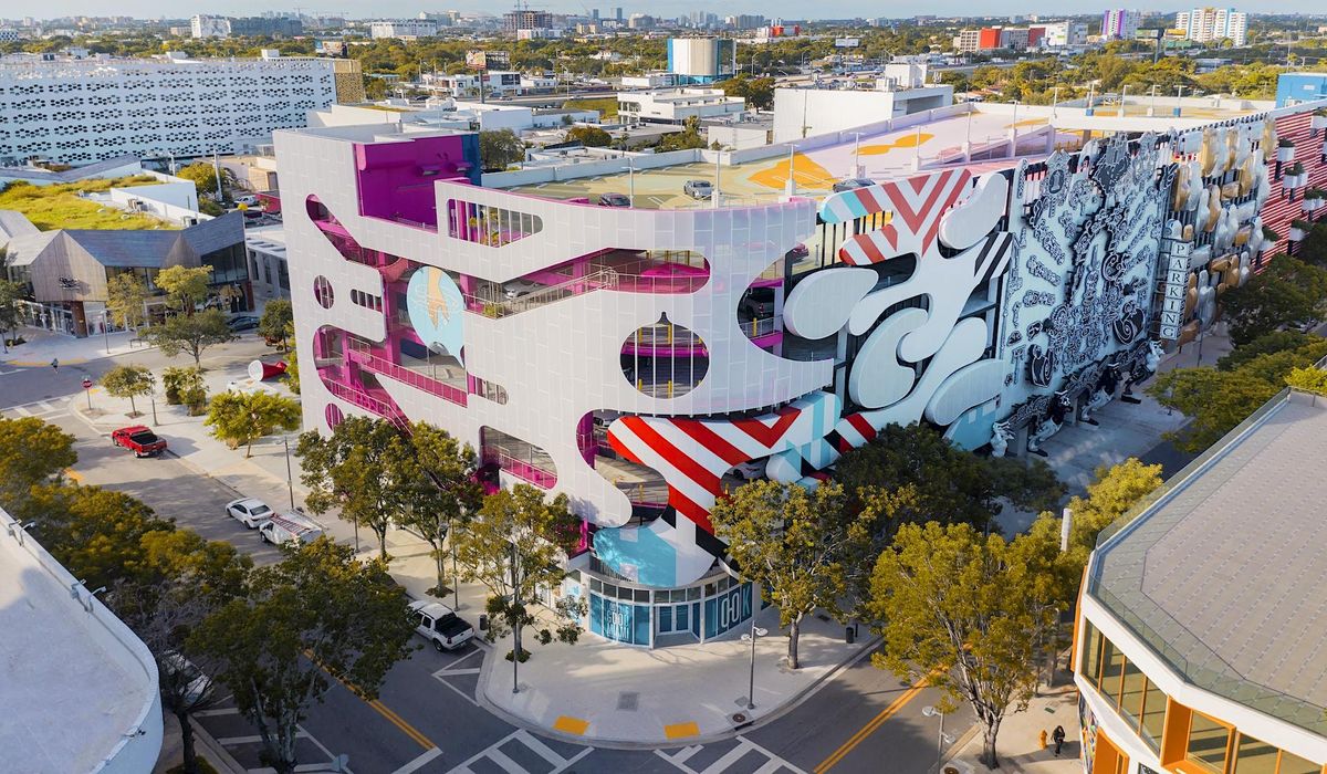 Public Art Tour of Miami Design District, Palm Court Plaza Miami