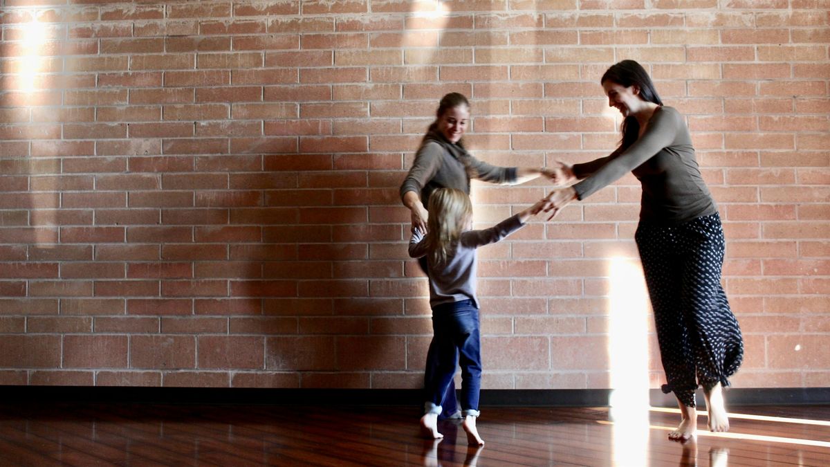 "Shaky Shaky" Mommy & Me Dance Class (6 weeks)