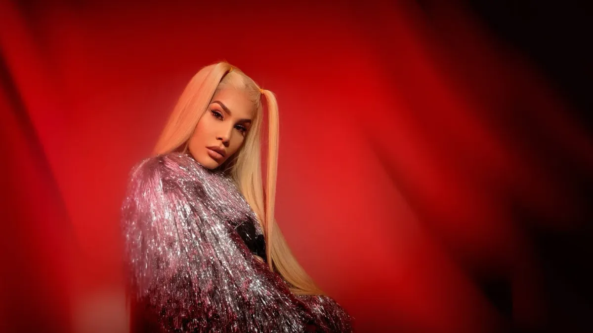 Ivy Queen in Bronx