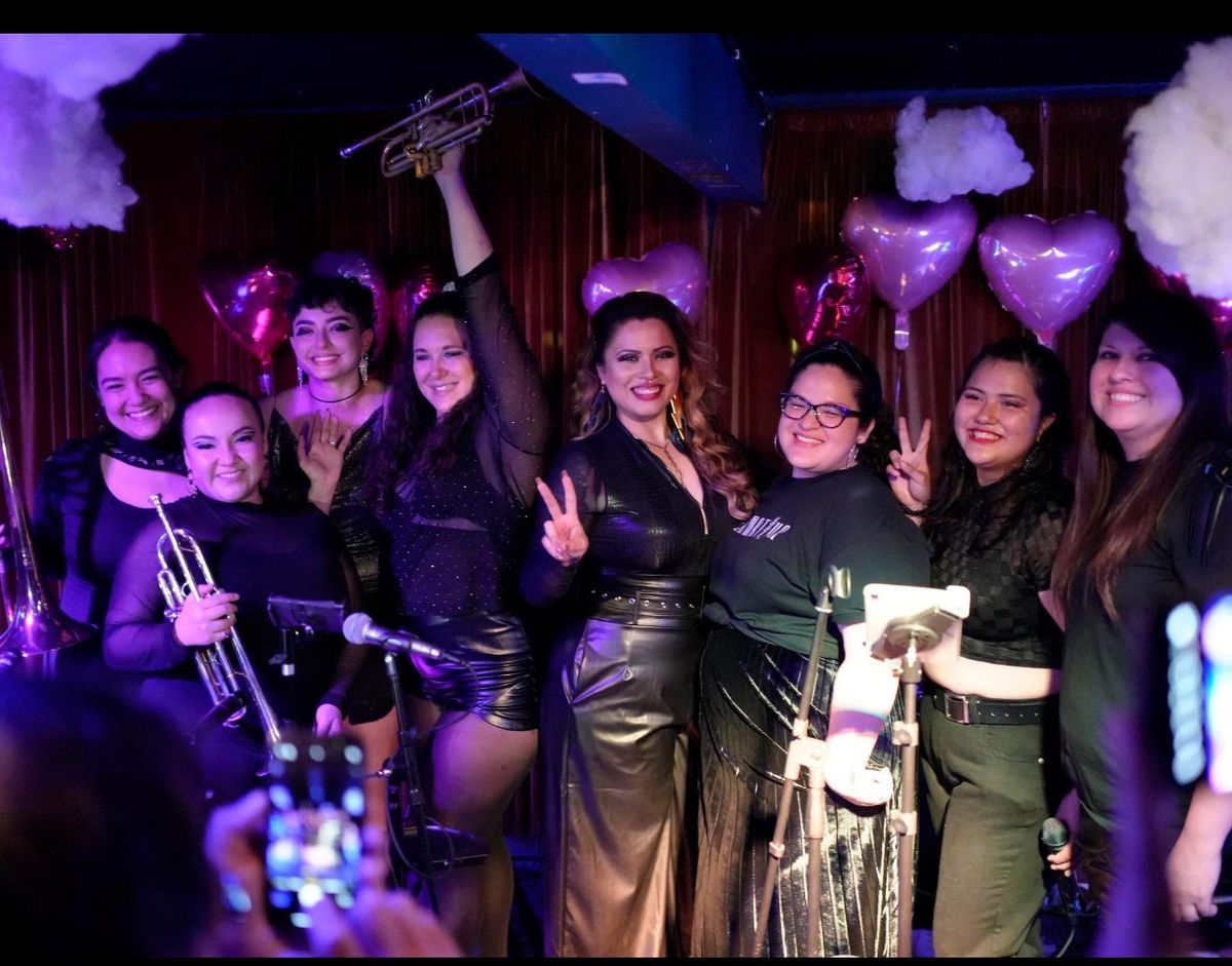 Llamativa ALL FEMALE Chicana \/ Latin X Band