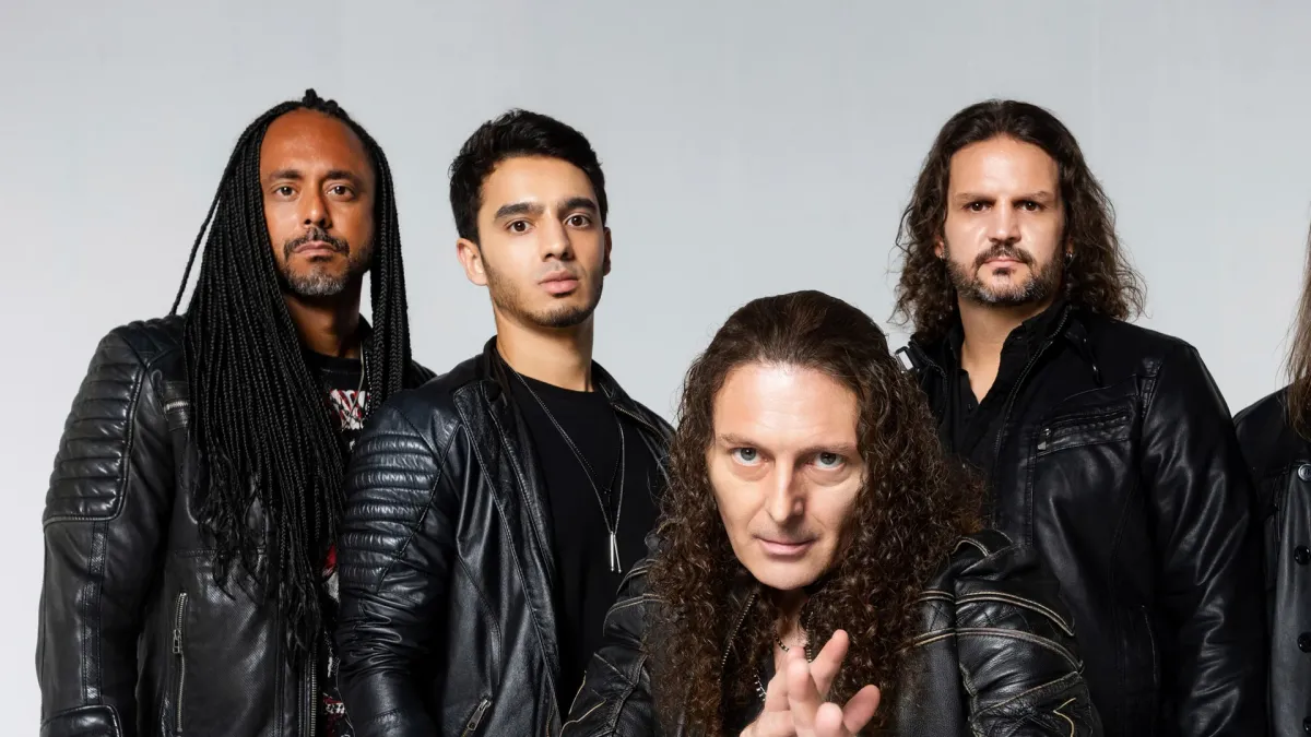 ANGRA in Paris