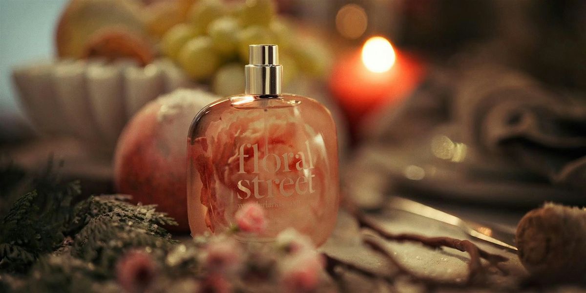 Floral Street Christmas Scent School