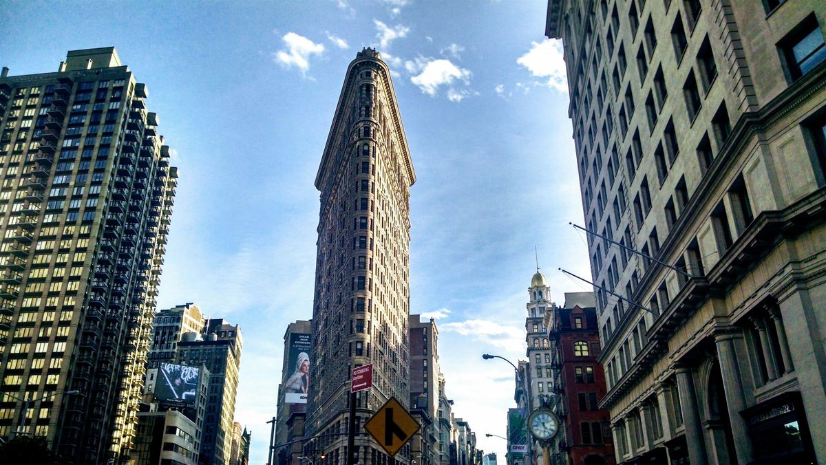 New York Outdoor Escape Game: Traveling Through Time, the Flatiron District