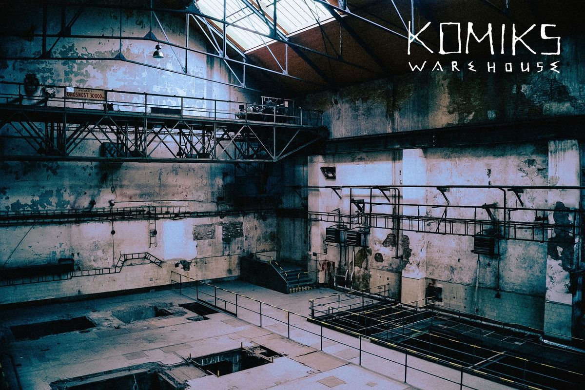 Komiks with Chl\u00e4r at a former Power Station