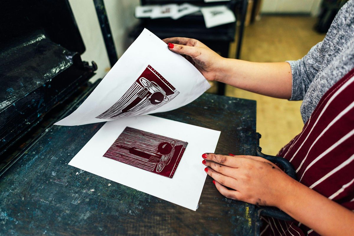 Lino printing with Amelia Daiz