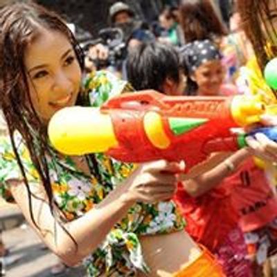 Central Park Waterfight \/ Waterfight NYC