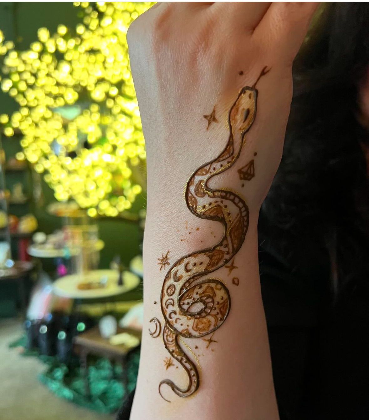  HENNA at The Bodhi Tree 