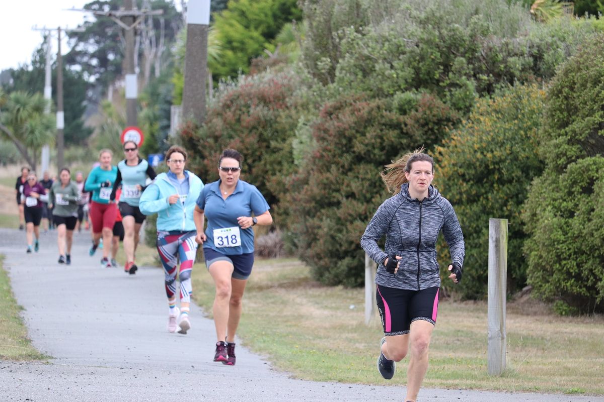 Mee & Henry Law Women's Duathlon & Karawhiua Run\/Walk