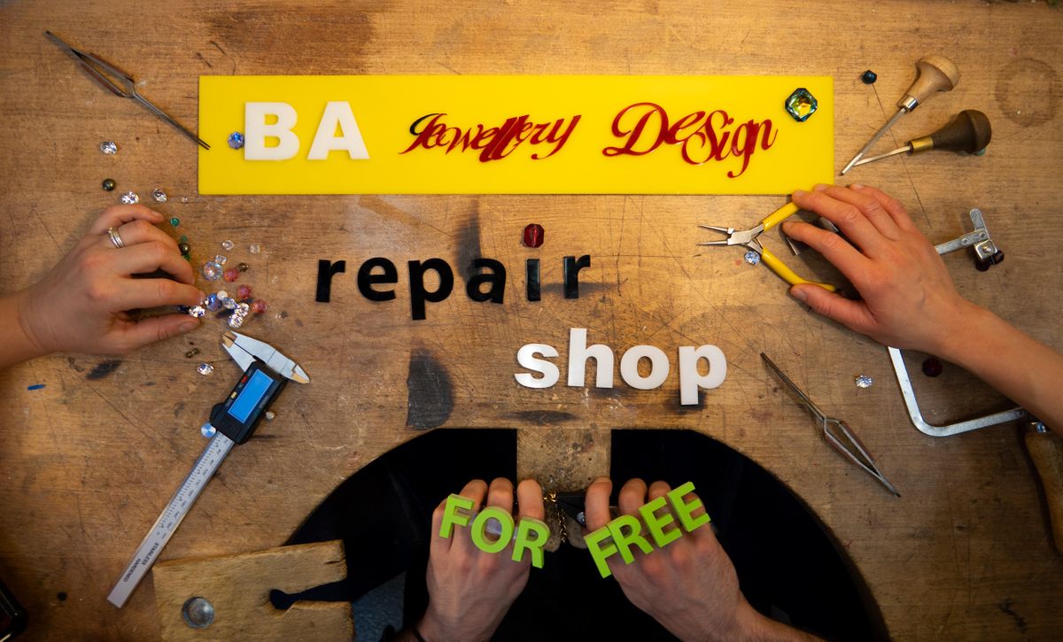 BA Jewellery Design: Jewellery Repair Shop