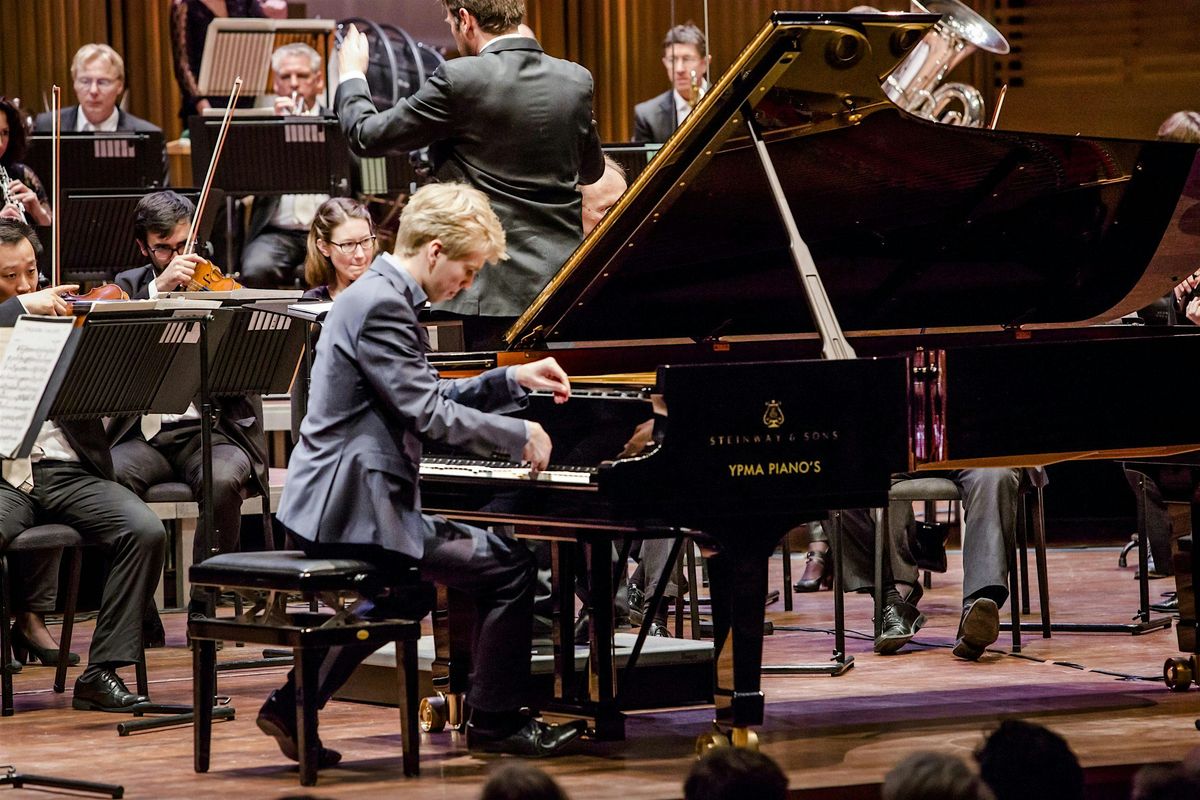 Pianoconcert door Ramon van Engelenhoven