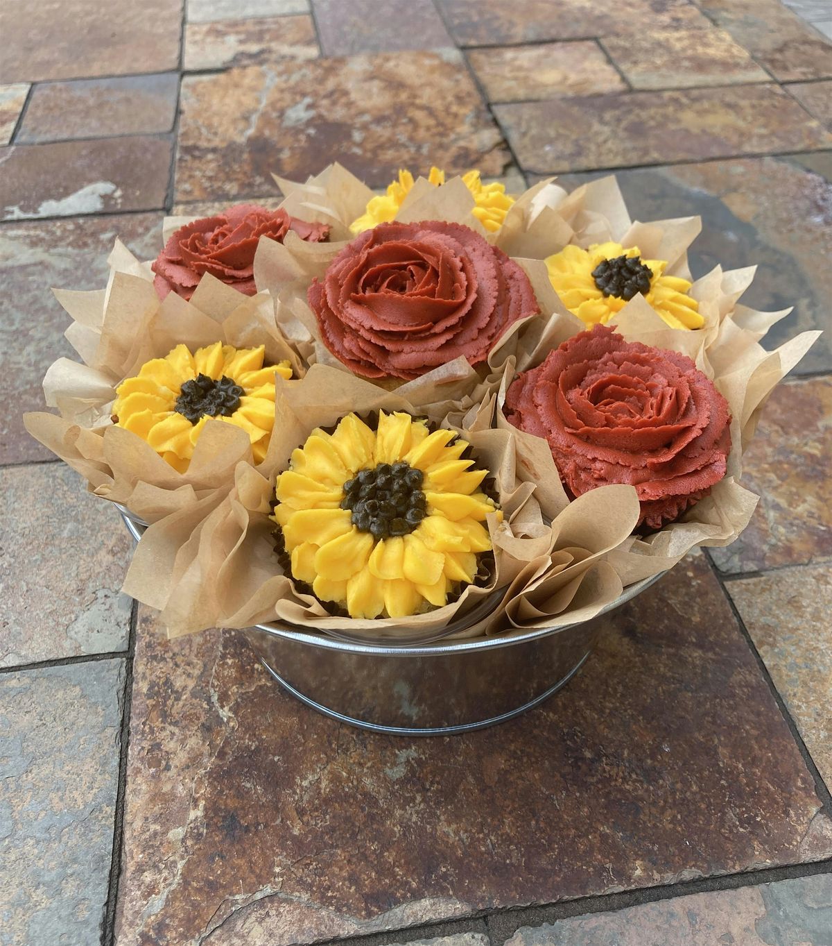 Thanksgiving Floral Cupcake Bouquets