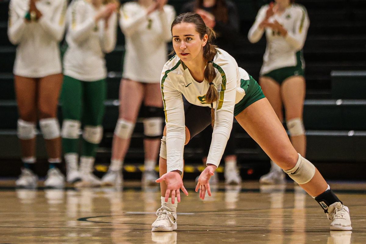 UAA Volleyball hosts Central Washington