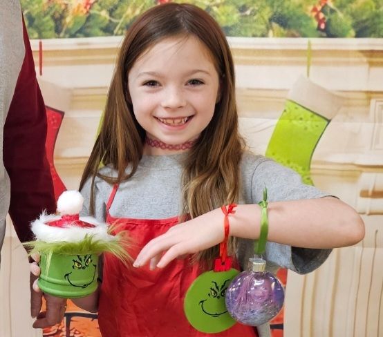 Grinch Day kids crafts