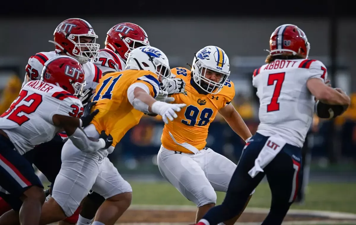 Mercyhurst Lakers at South Dakota State Jackrabbits Football