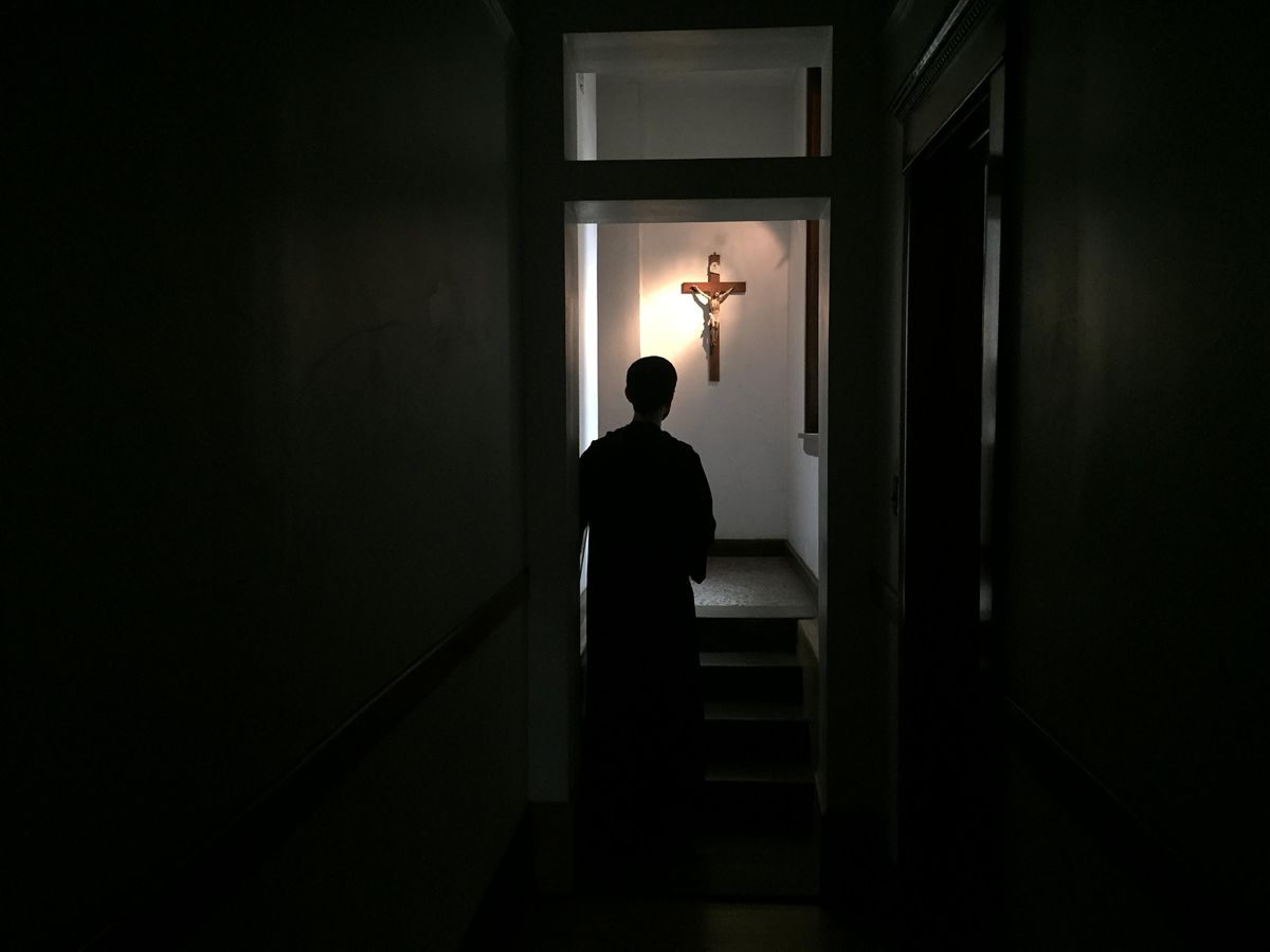 A Happy Death: Monastic Wisdom for the End of Life